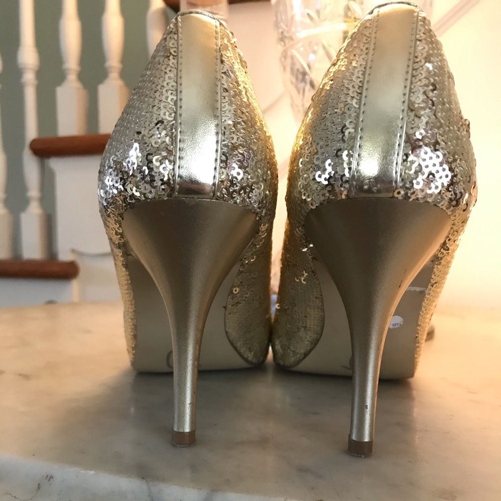 Guess Gold Sequins Peep Toe heels - Picture 3 of 8